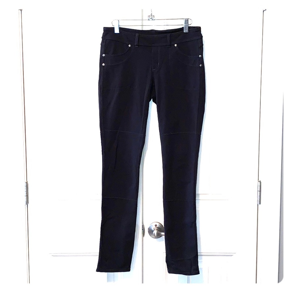 Athleta Bettona Jegging size Small